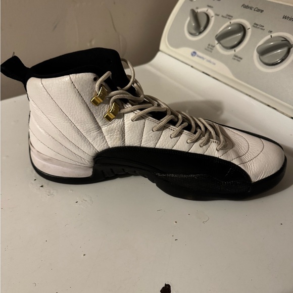 Air Jordan 12 “Taxi” size 13 mens - Picture 8 of 9
